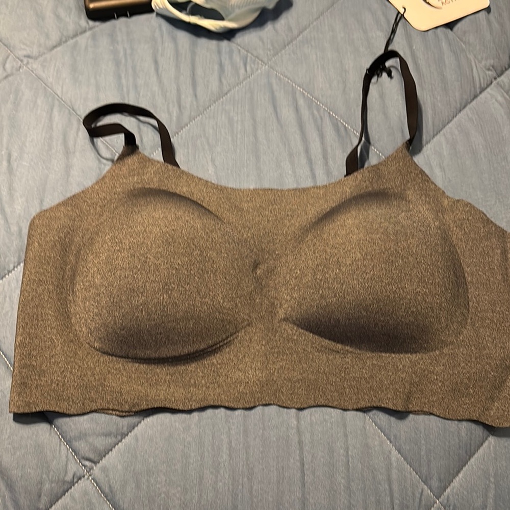 Seamless Gray Bralette
